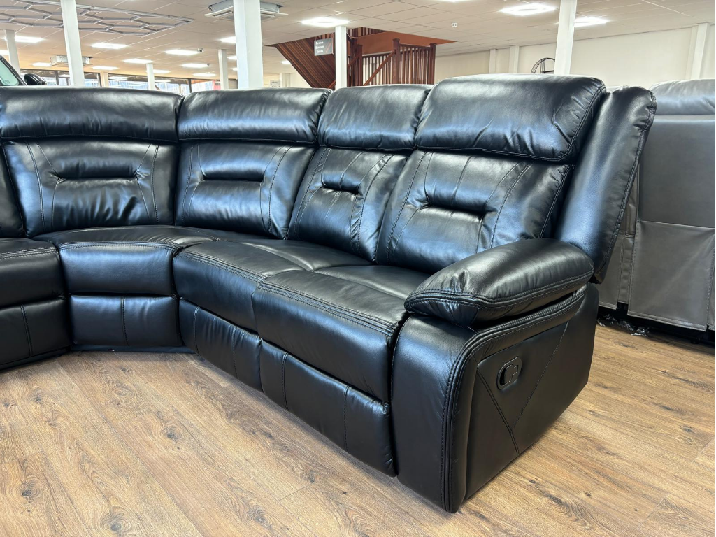 Poppy Large Black Leather Corner Manual Recliner